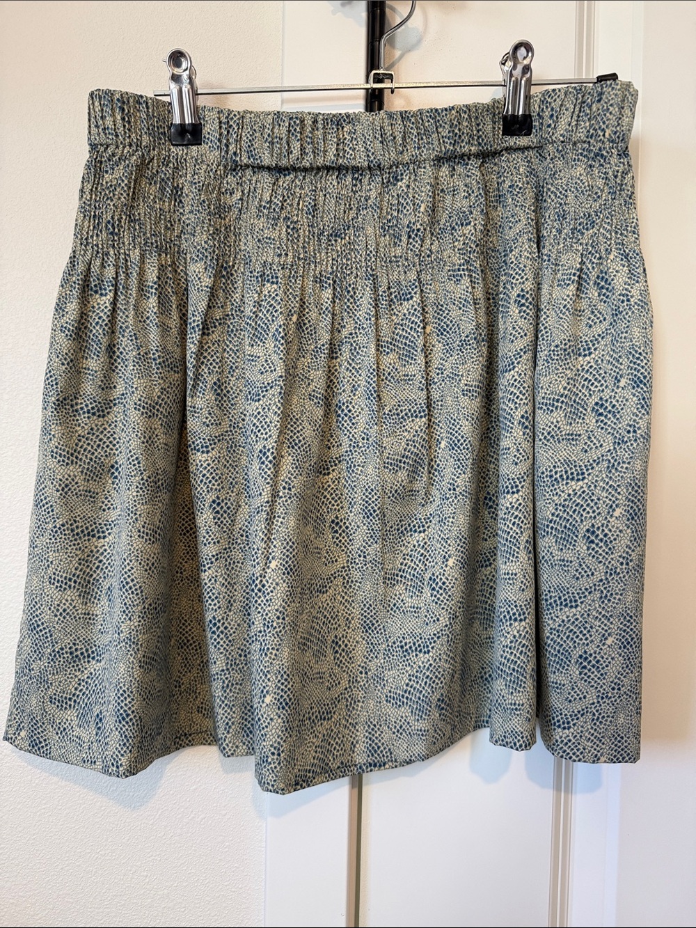 Scotch & Soda Cream and Blue Patterned Smocked-Waist Skirt